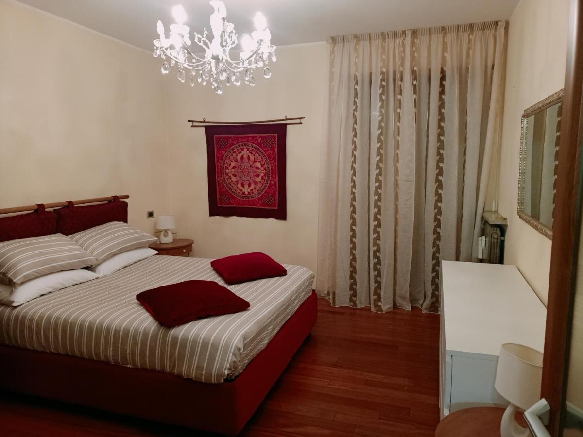 A Casa Di Nina Lägenhet Aosta Exteriör bild